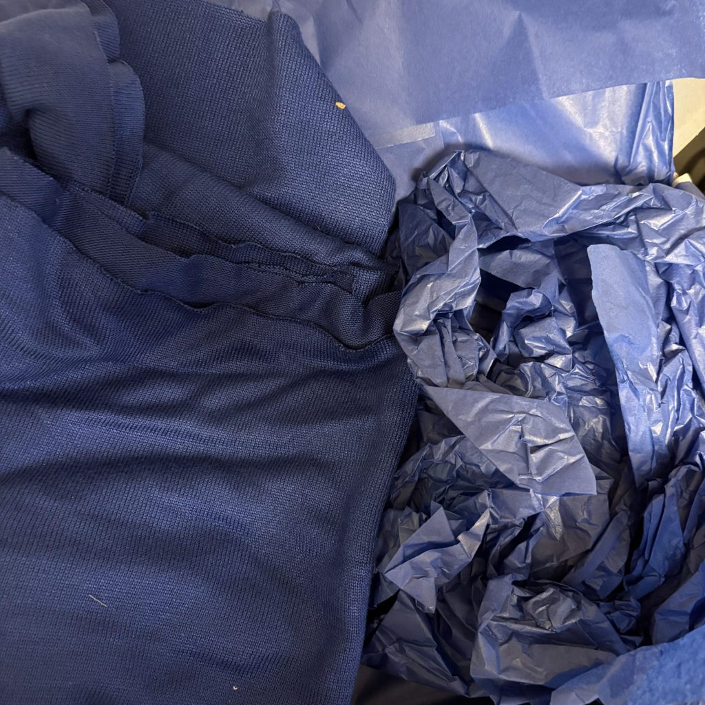 Wenn Einschlagpapier und Stoff Ton in Ton gehen... Stoff-Nachschlag für mein Elsbeth Woven Dress von Style Arc