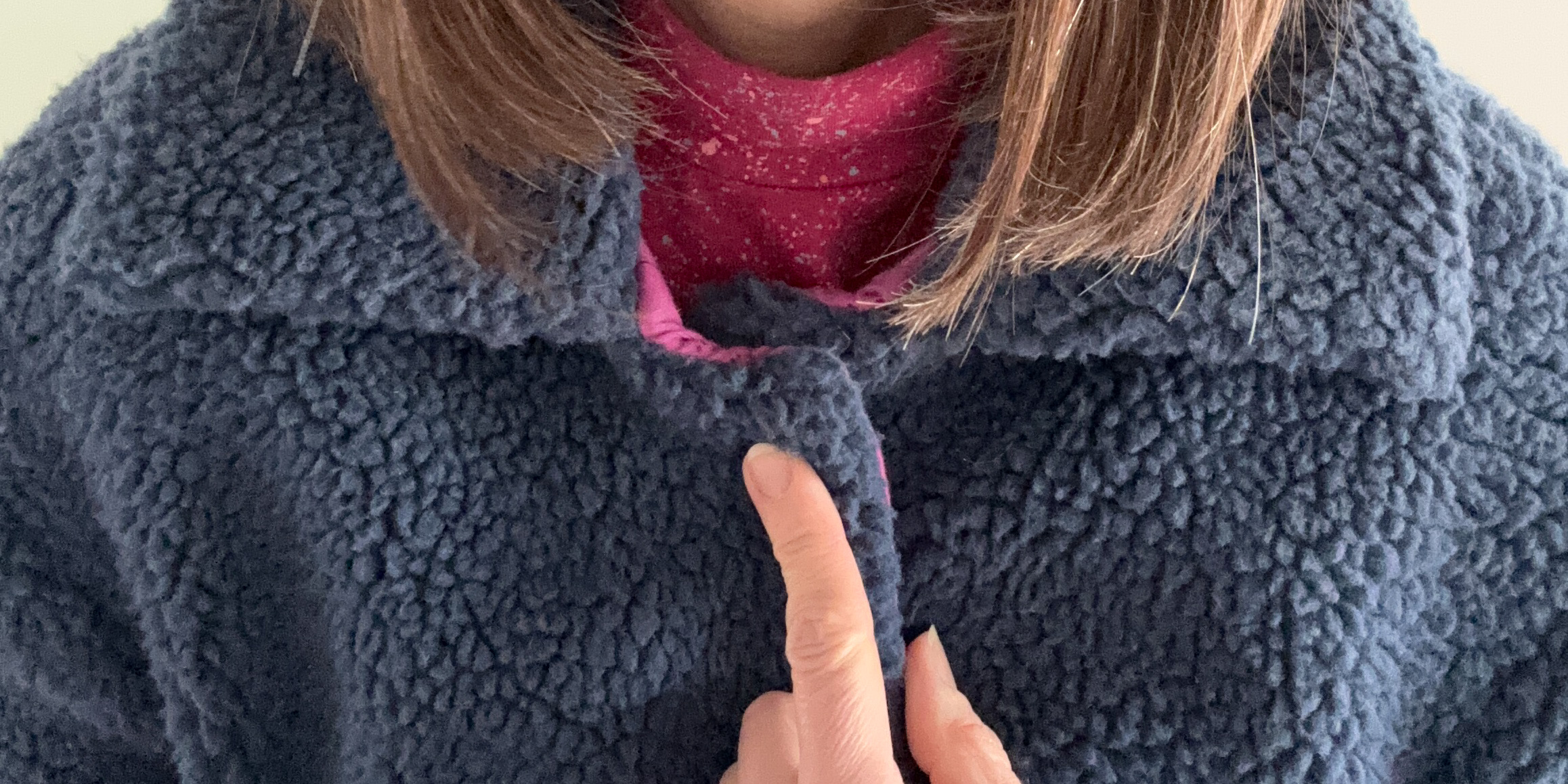 Headerbild Teddyjacke mit Nahaufnahme