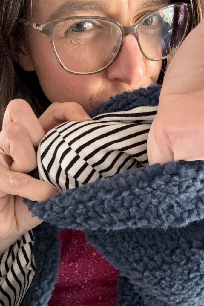 Streifenfutter in den Ärmeln - da mussten die Streifen nicht wirklich aufeinander passen...